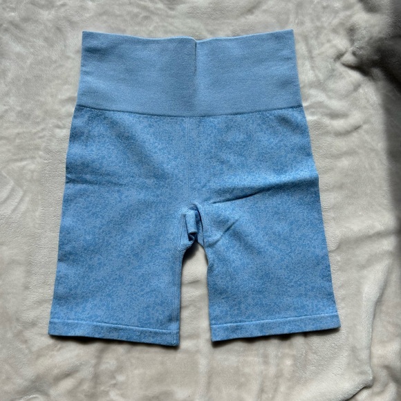 New Balance Blue Bike Shorts High-Waisted Performance - Picture 1 of 2